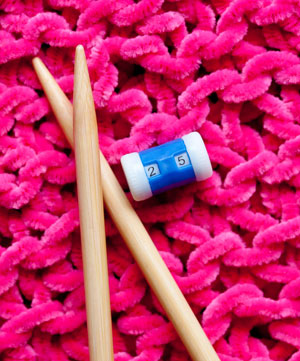 knitting knitting yarns patterns needles u0026amp accessories online knitting yarns online 300x361 knitting accessories header Knitting Yarns Online